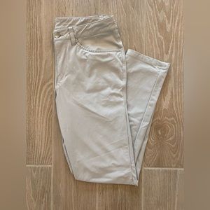 Lululemon ABC Slim Pant size 31 x 30L in like new condition!